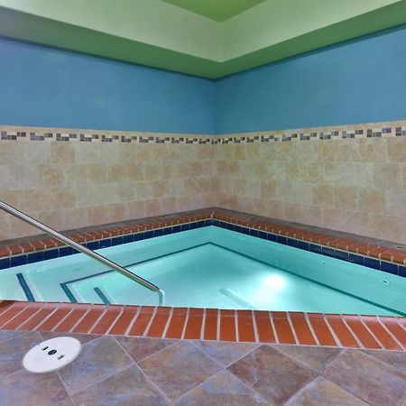 Holiday Inn Express & Suites - Effingham By Ihg Zewnętrze zdjęcie