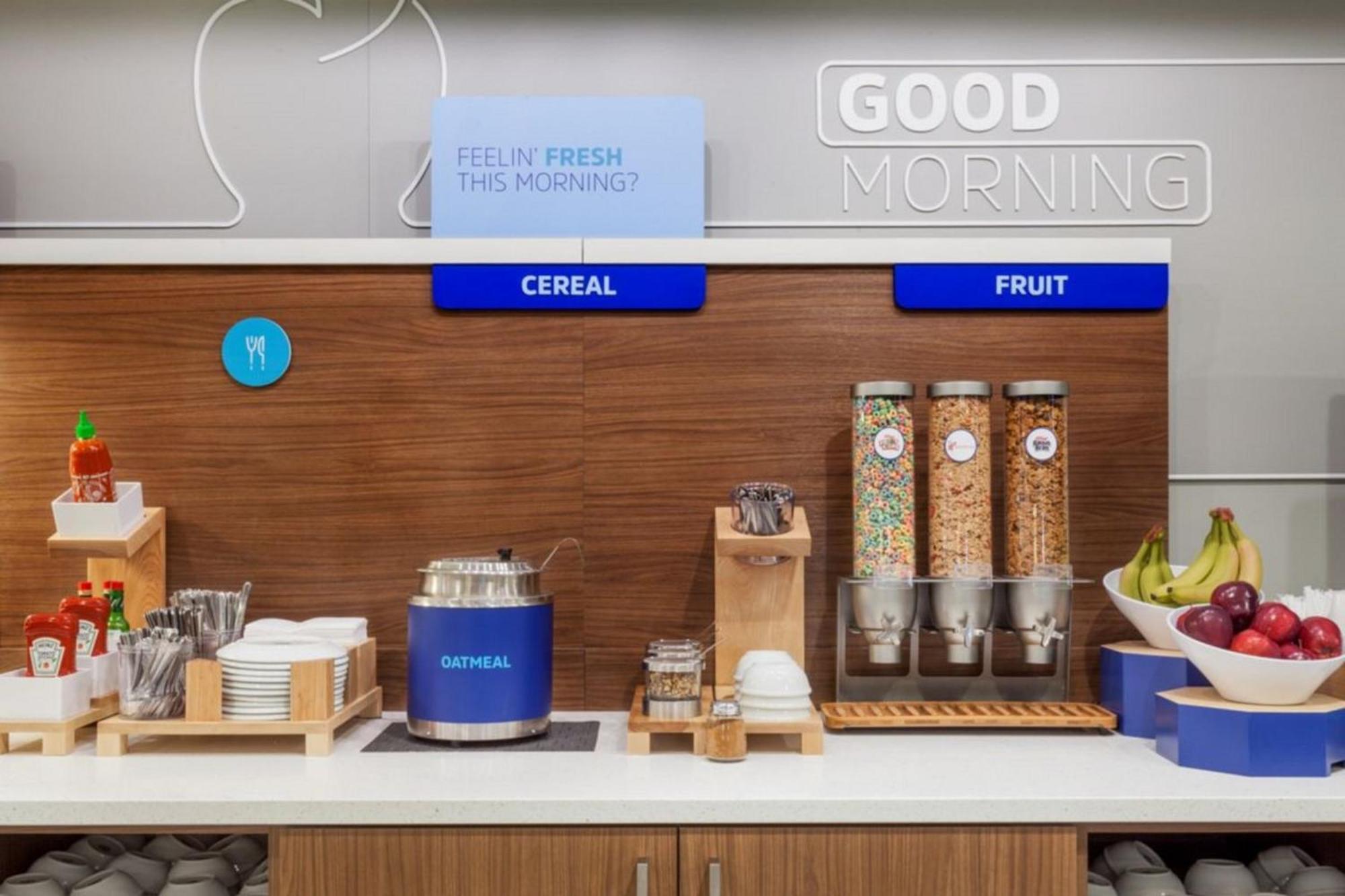Holiday Inn Express & Suites - Effingham By Ihg Zewnętrze zdjęcie