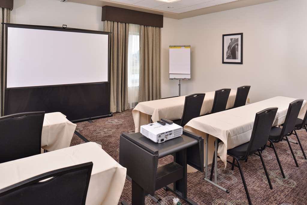 Holiday Inn Express & Suites - Effingham By Ihg Udogodnienia zdjęcie