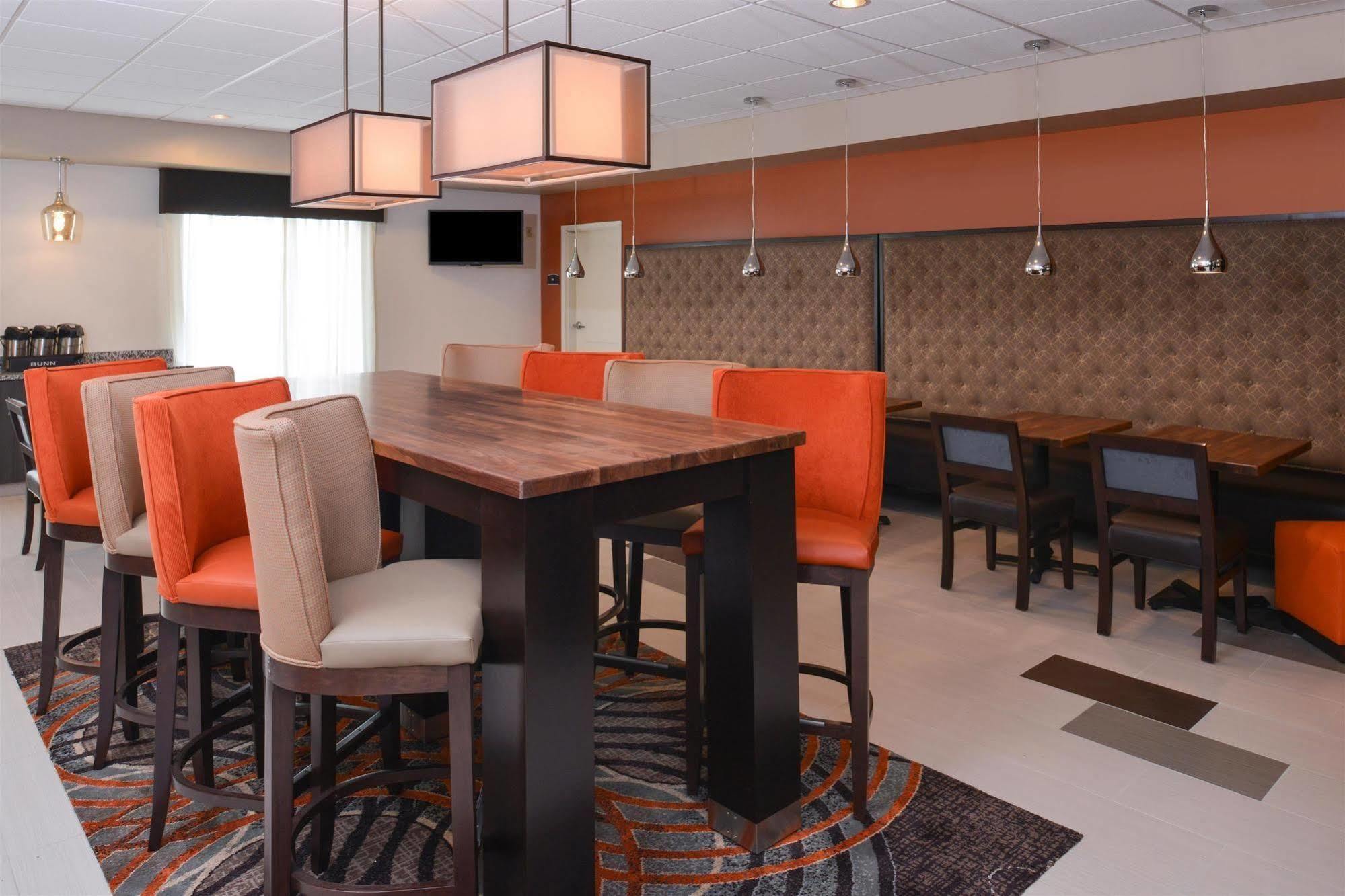 Holiday Inn Express & Suites - Effingham By Ihg Zewnętrze zdjęcie